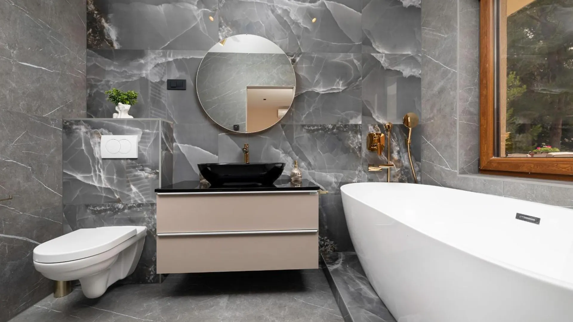 88 Trees Luxury Apartment Malinska Croaţia