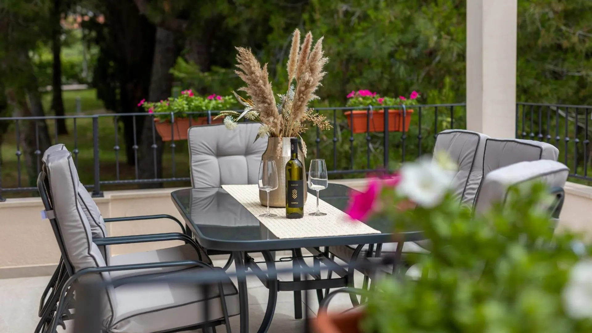 88 Trees Luxury Apartment Malinska Croaţia
